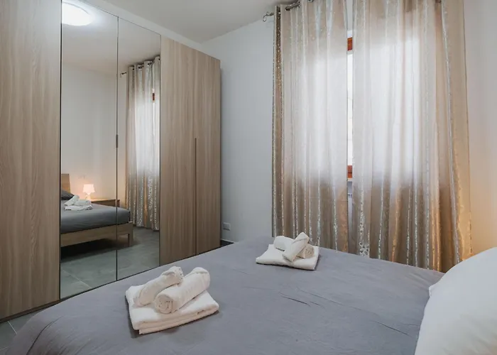 Sunflower 2 By Interhome * Βιαρέτζιο