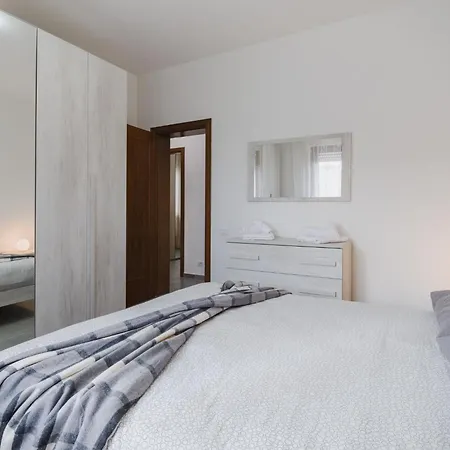 Sunflower 2 By Interhome Apartment Viareggio