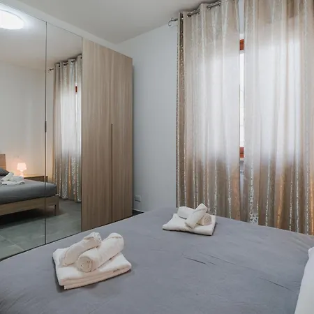 Sunflower 2 By Interhome * Viareggio