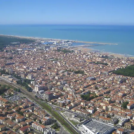 Sunflower 2 By Interhome