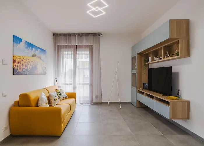 Sunflower 2 By Interhome Viareggio