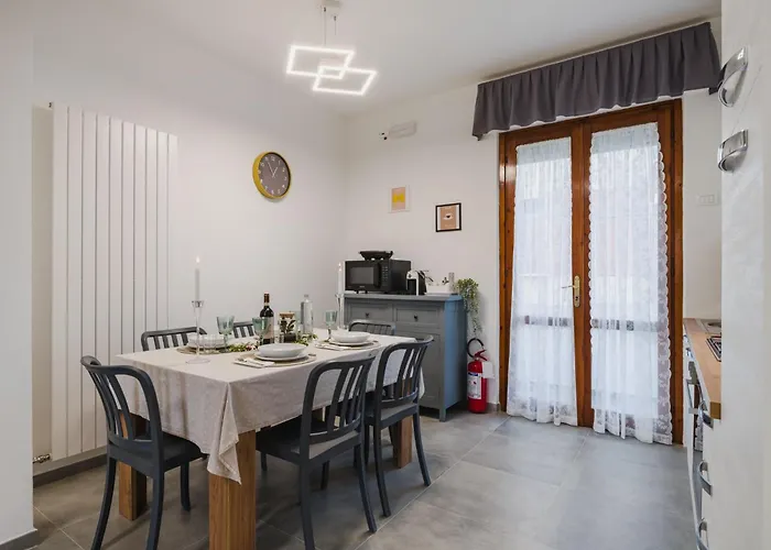 Sunflower 2 By Interhome